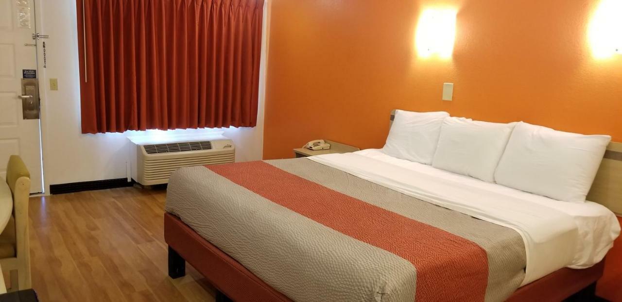 Fairbridge Inn Express London Zewnętrze zdjęcie