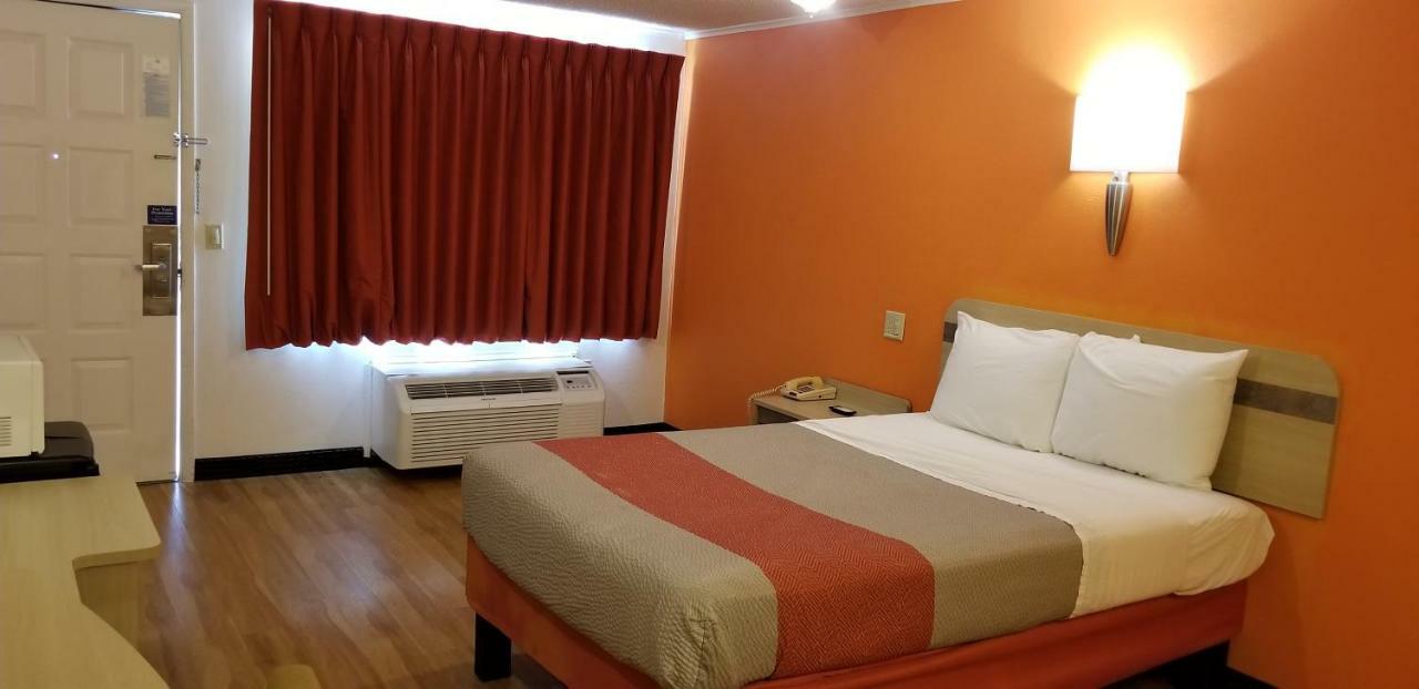 Fairbridge Inn Express London Zewnętrze zdjęcie