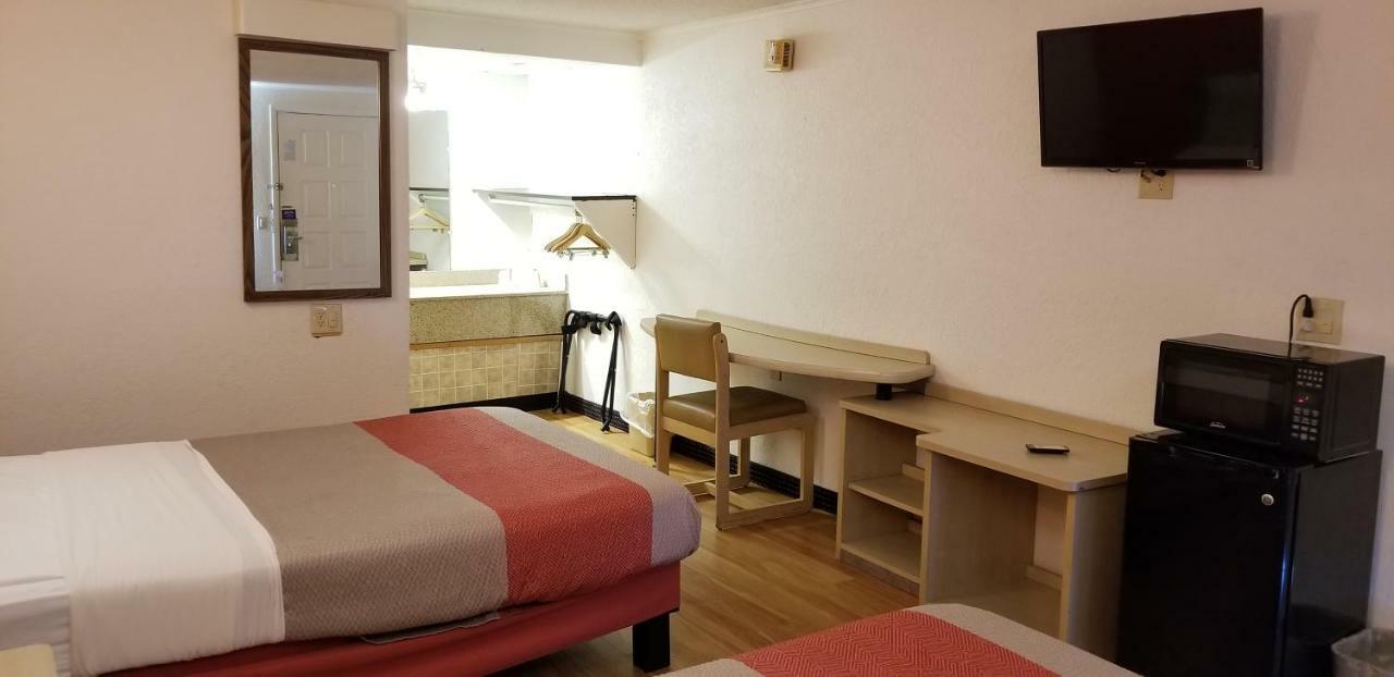 Fairbridge Inn Express London Zewnętrze zdjęcie